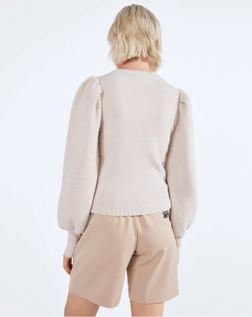 Sweater with voluminous sleeves - Image 2